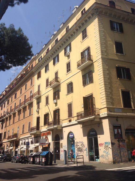 Roma Oltre Il Tempo Hotell Exteriör bild